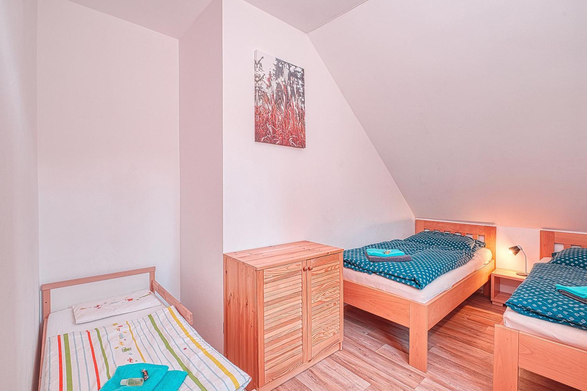 Apartments White - Hill Černý Dŭl Cameră foto